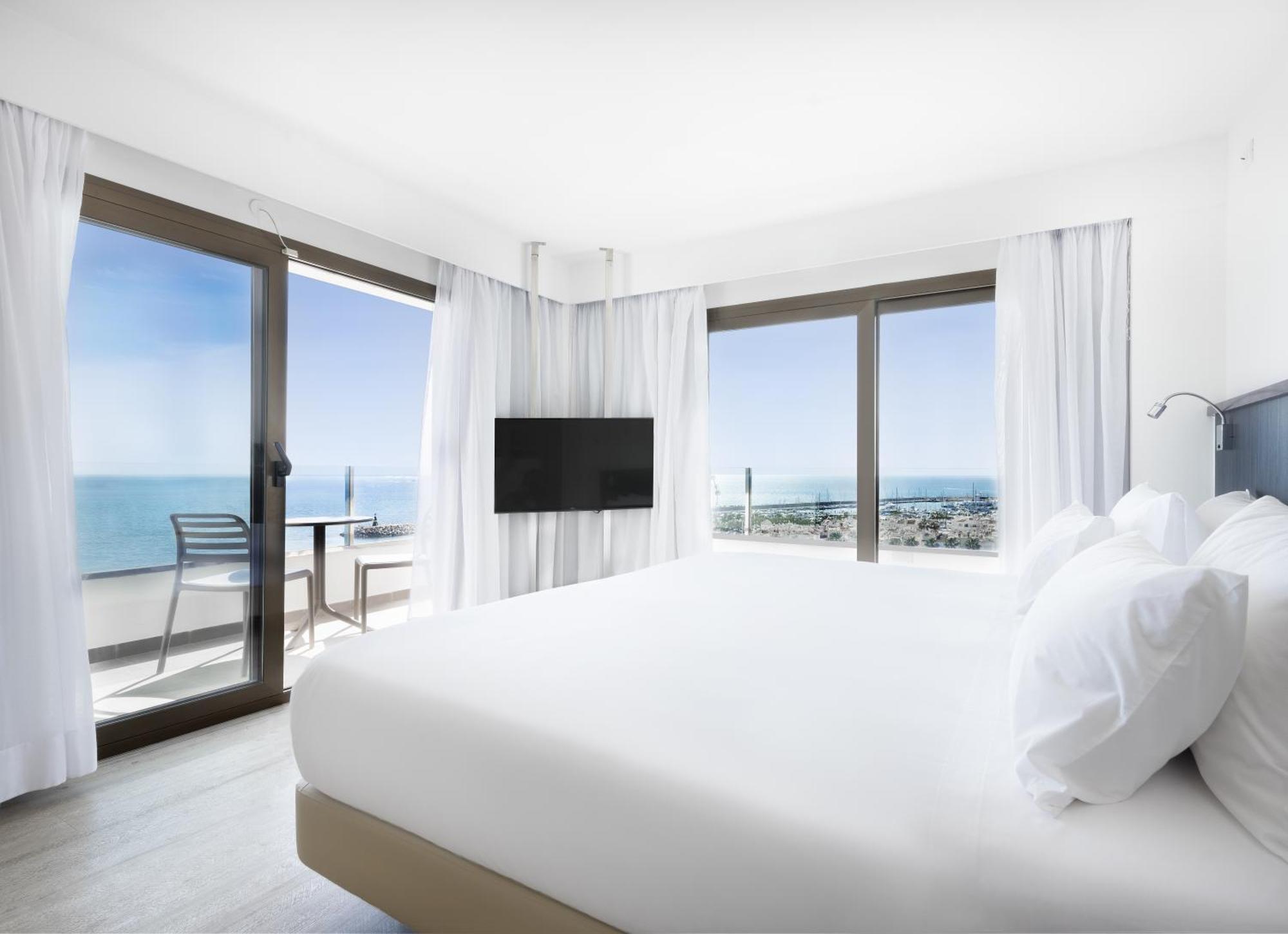Suite Prémium con vistas frontales al mar