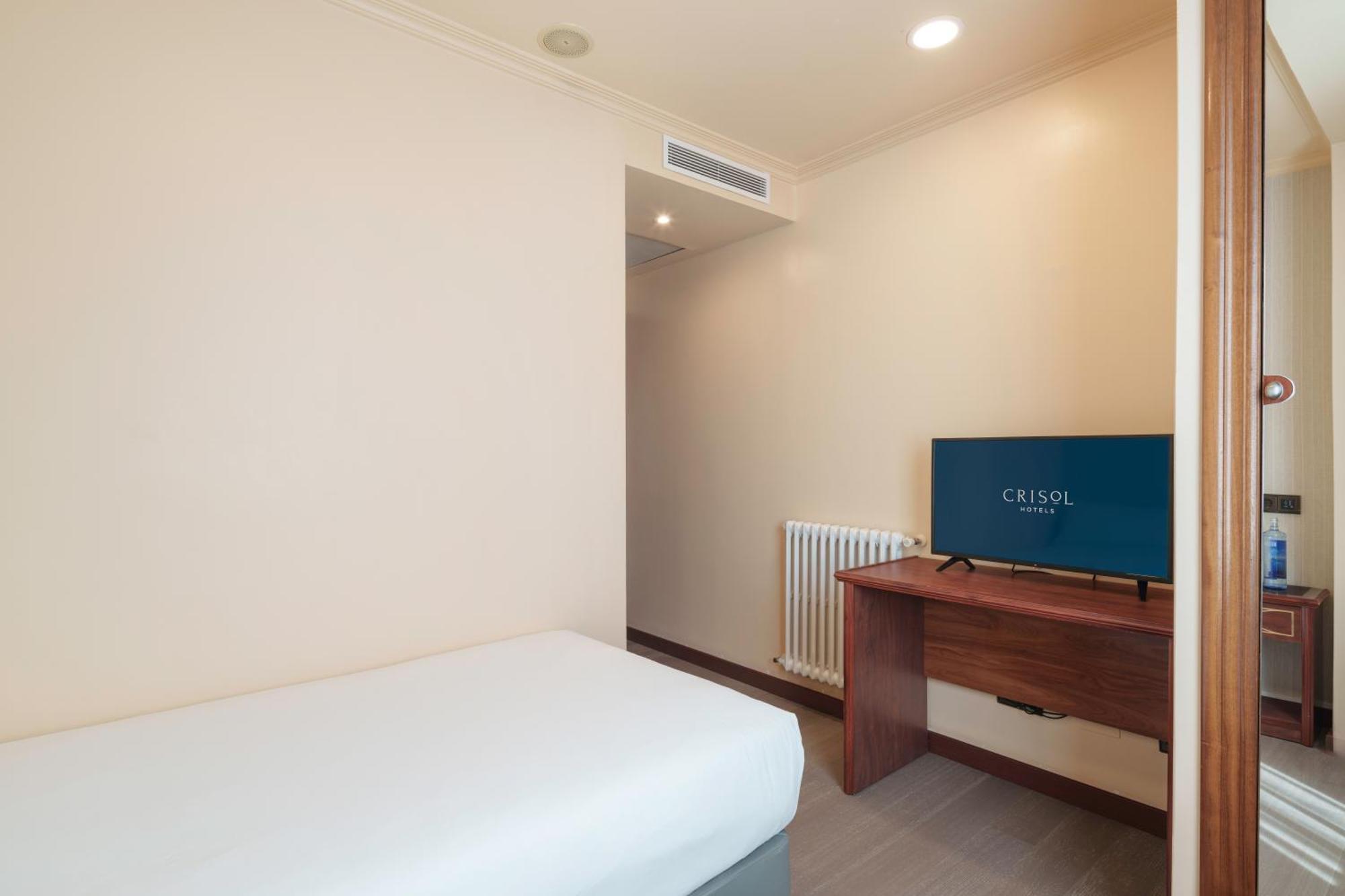 Single Room,1771496710:JPEG