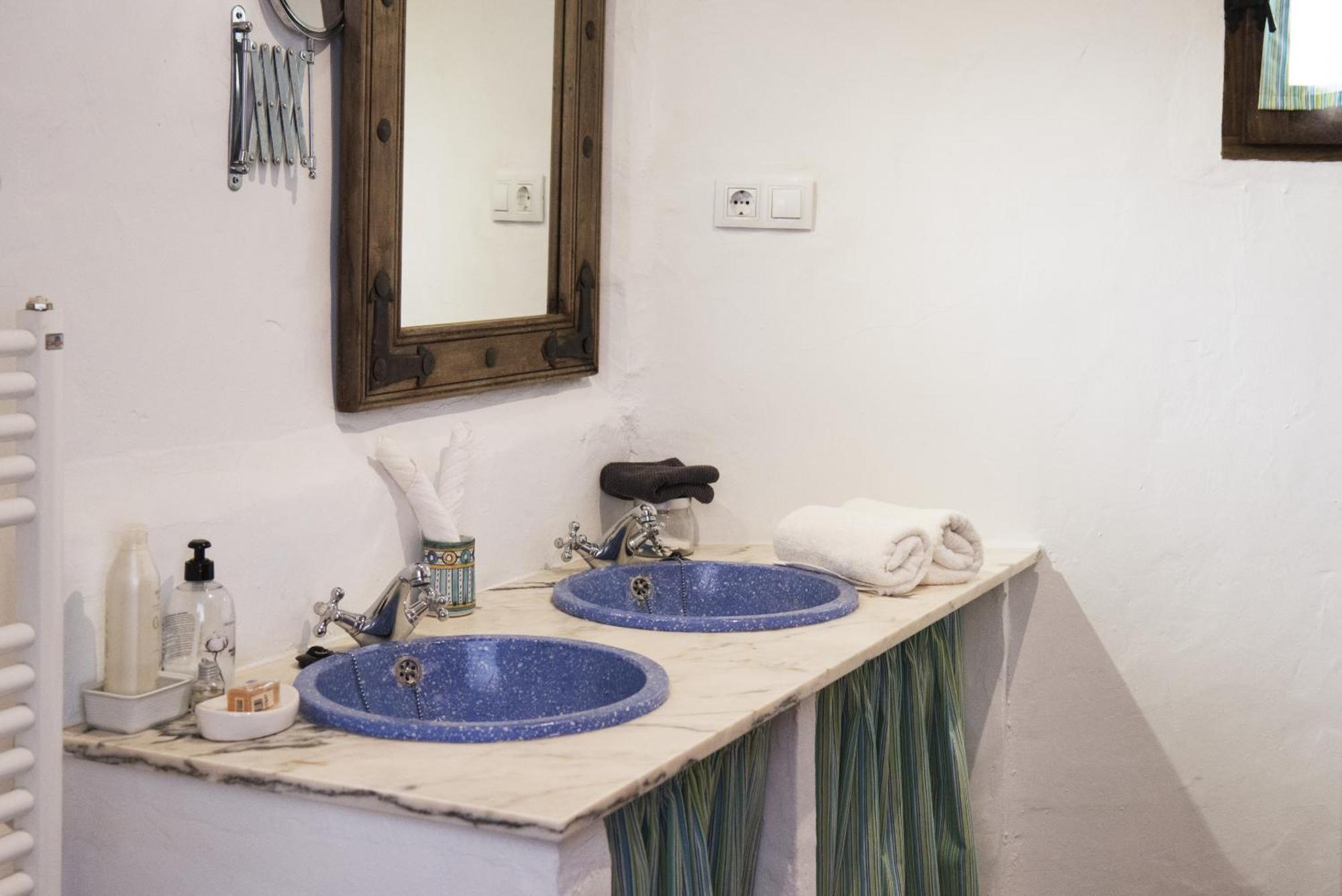 Habitación Doble con baño privado