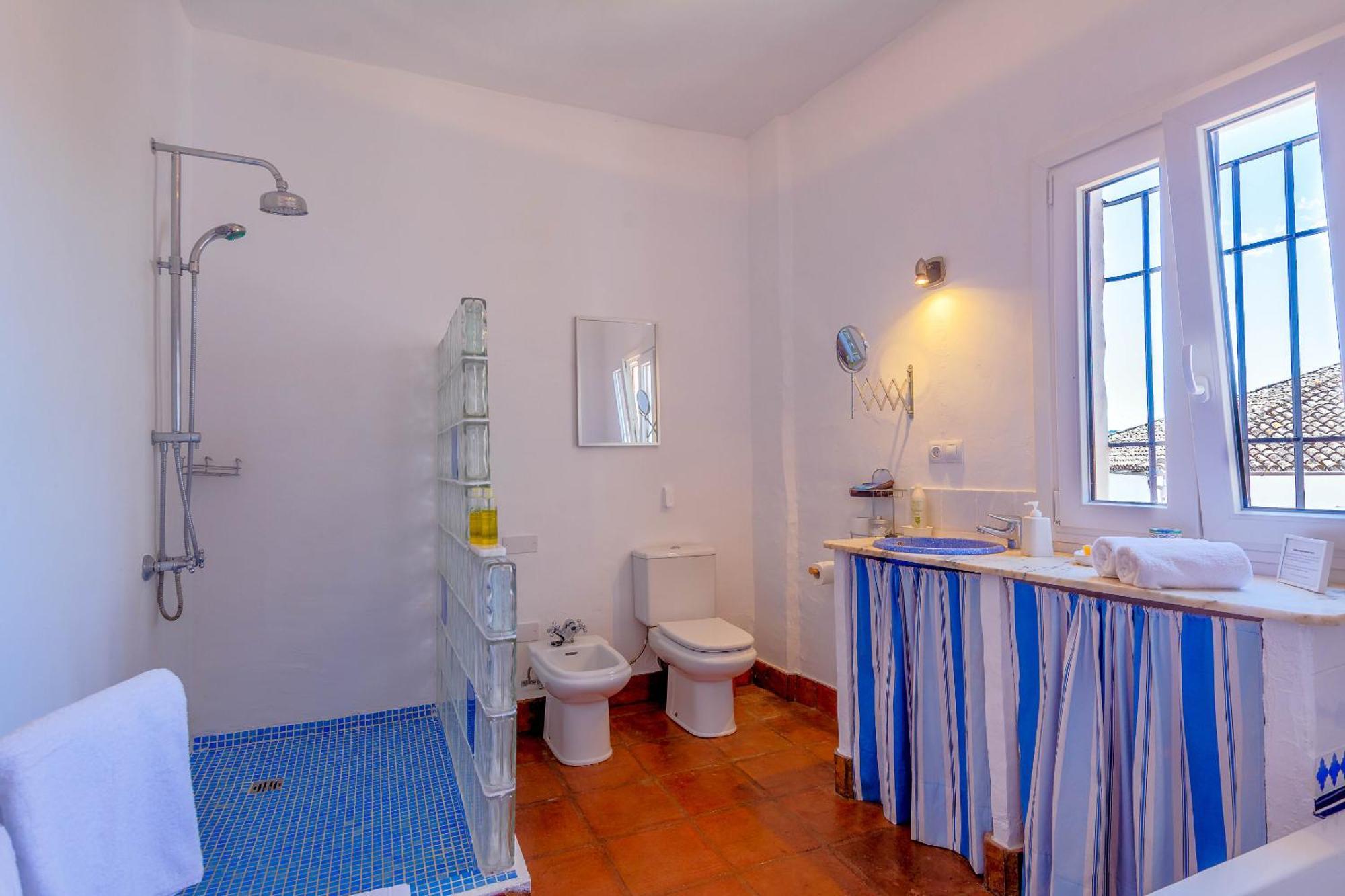 Habitación Doble con baño privado