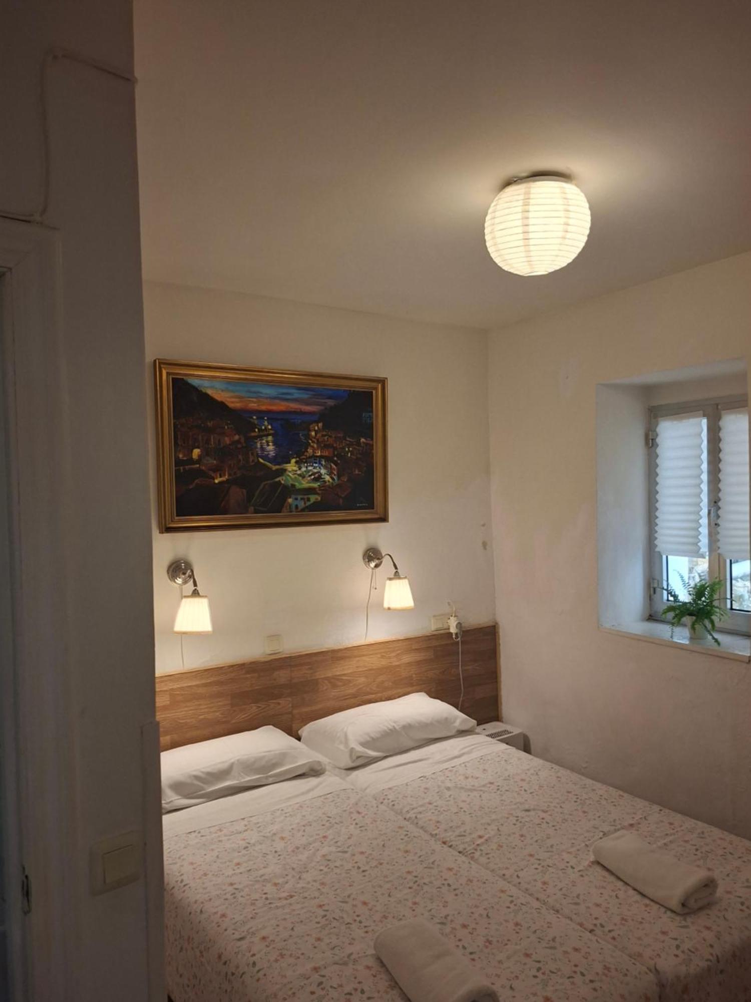 Small Twin Room