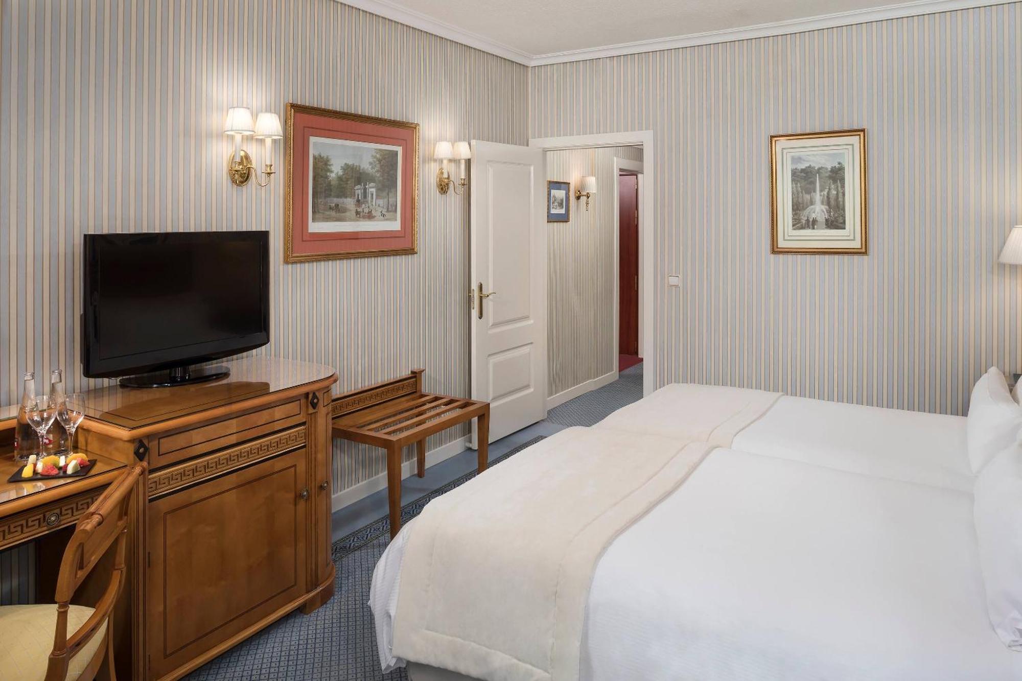 Camere Comunicanti Melia