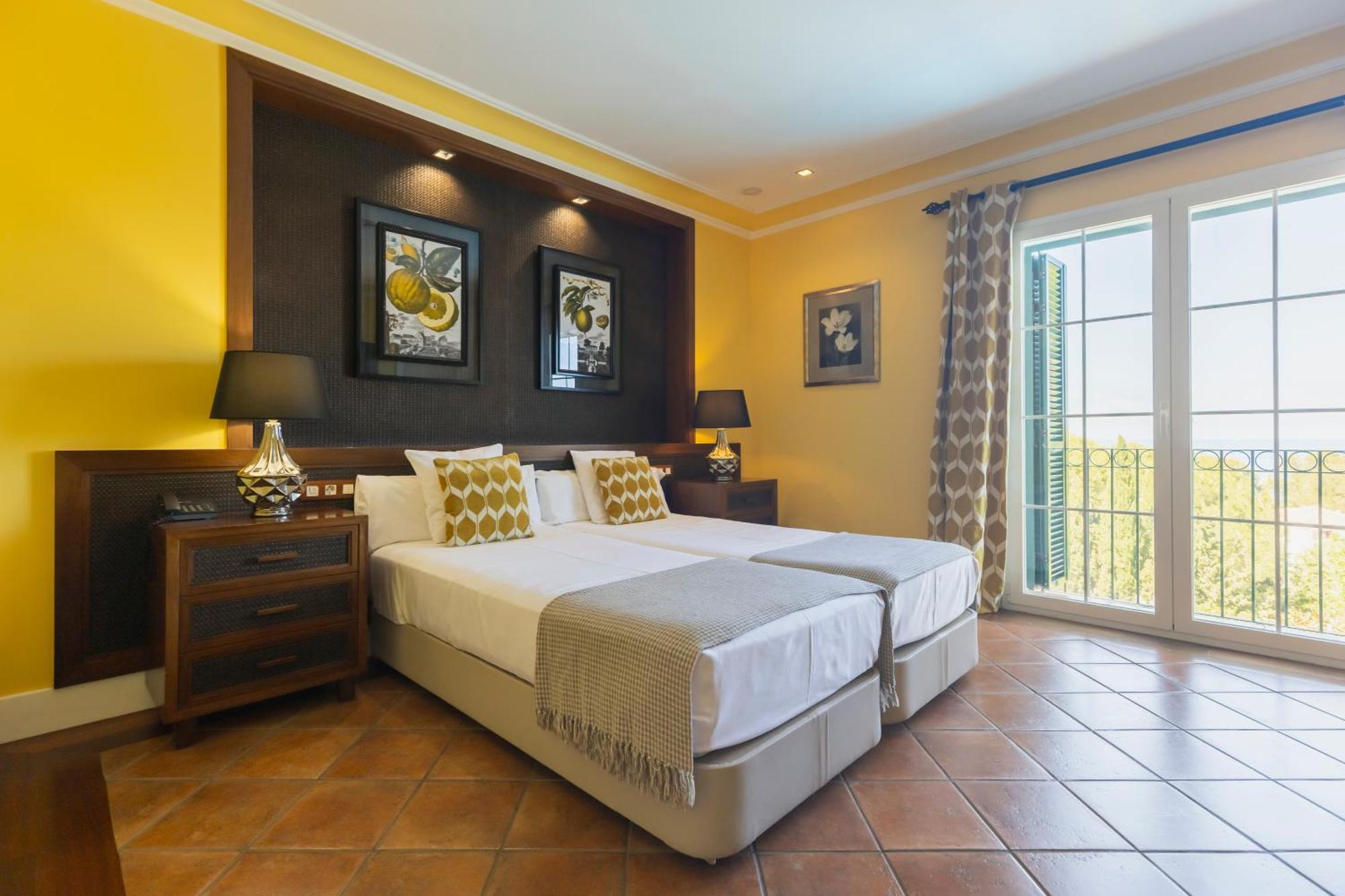 Superior Double or Twin Room with Sea View