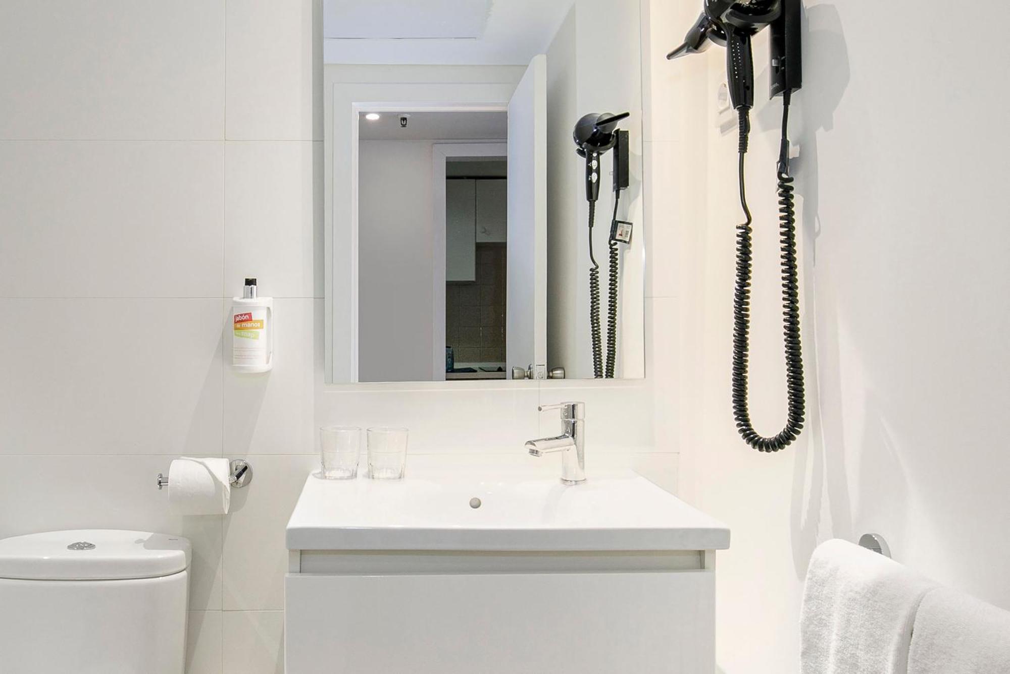 2 Bedrooms Superior Apartment Sea View