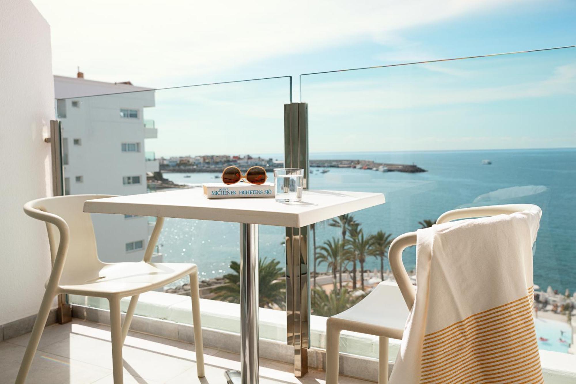 Apartamento de 2 dormitorios con vistas al mar