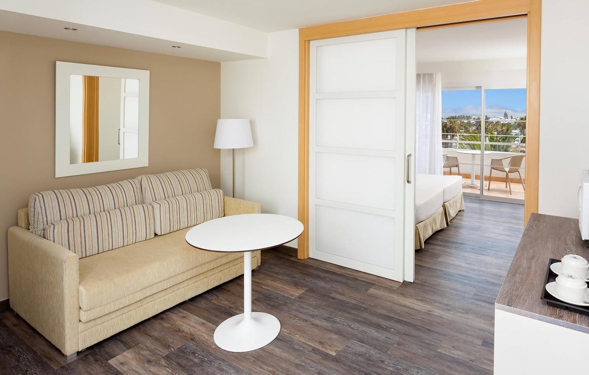 Superior Twin Room Sea View