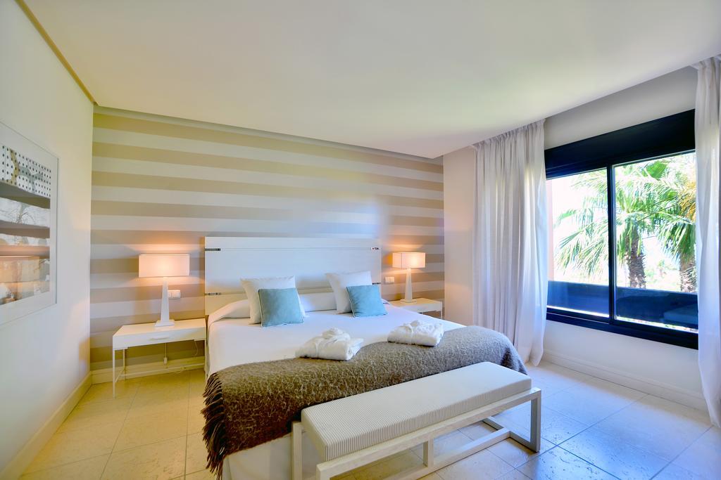Three-Bedroom Apartment Private Pool,1278149047:JPEG