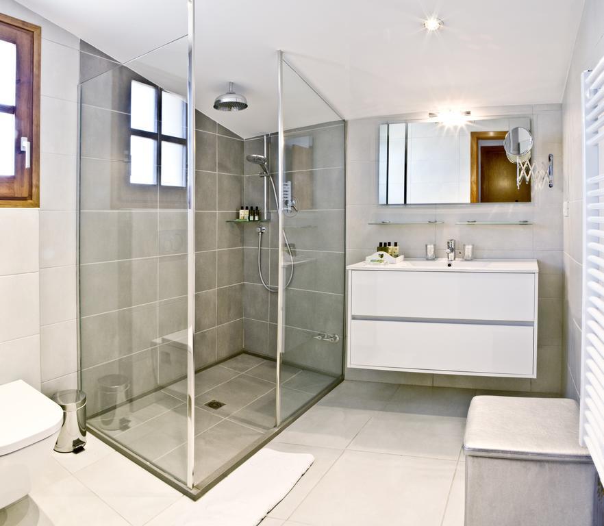 Superior Double Room with Balcony,242178725:JPEG