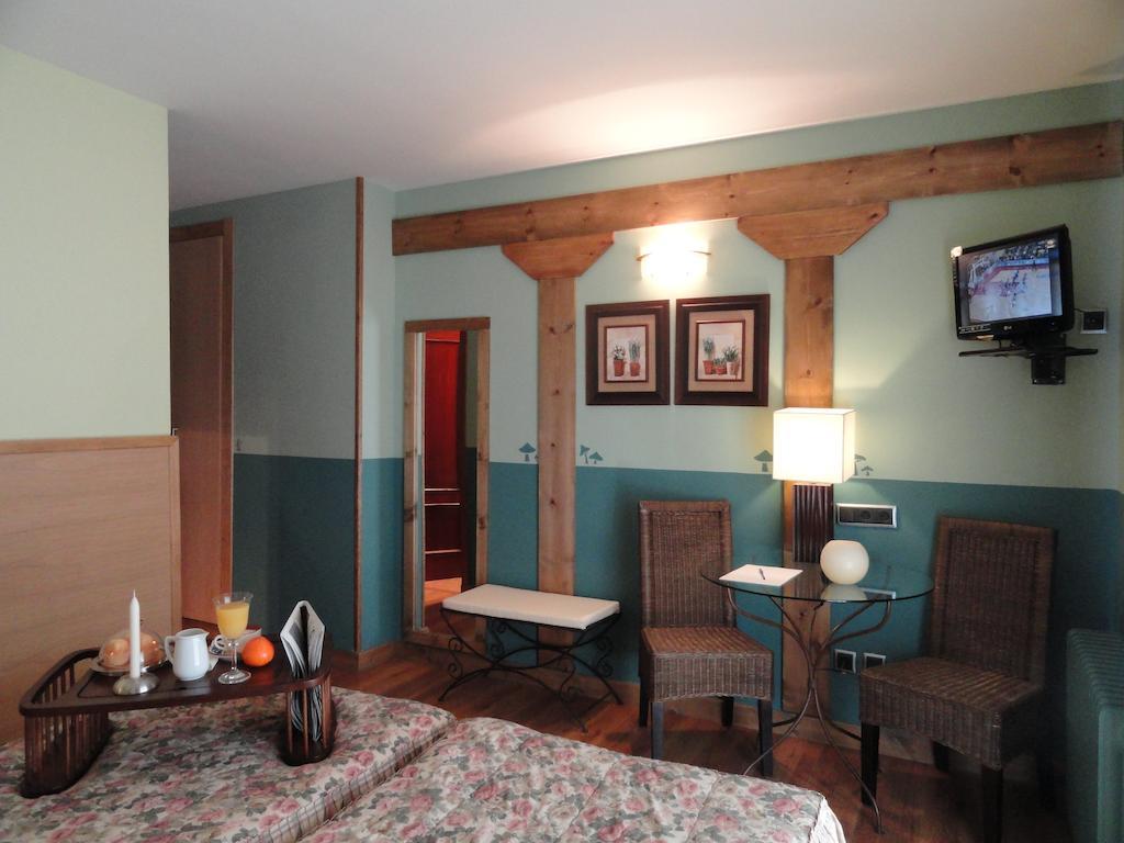 Double or Twin Room,245637265:JPEG
