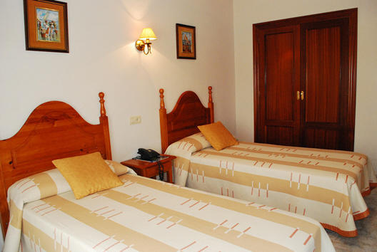 Twin Room,247084249:JPEG