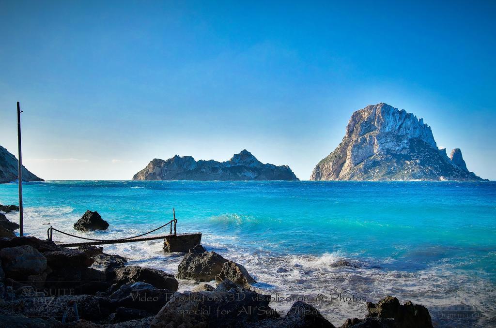 Two-Bedroom Apartment,363748018:JPEG