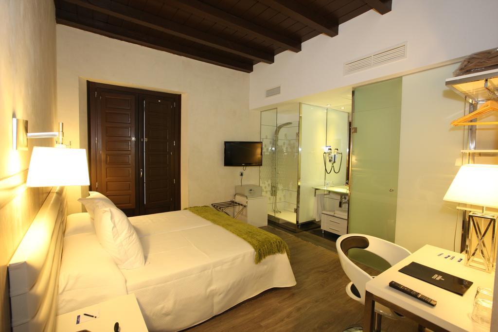 Double or Twin Room,665856777:JPEG