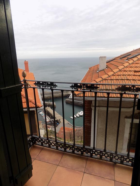 Habitación Doble con balcón y vistas al mar