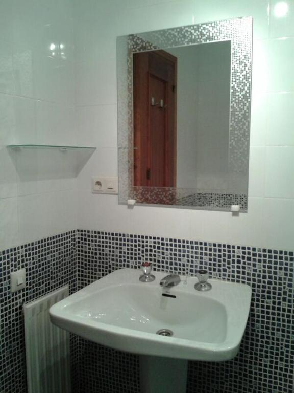 Double Room,176135532:JPEG