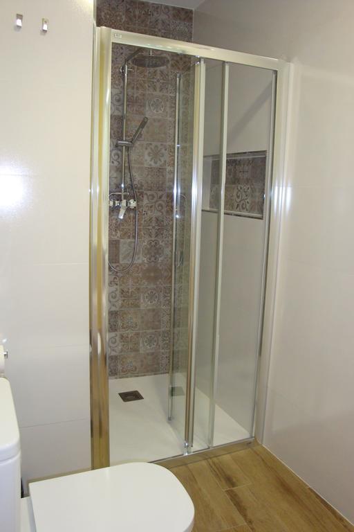 Habitación Doble con baño privado - 2 camas