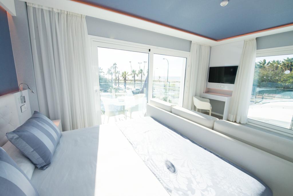 Studio with Sea View (2 Adults),378927190:JPEG