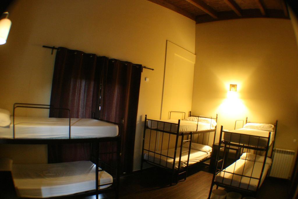 Bunk Bed in Mixed Dormitory Room