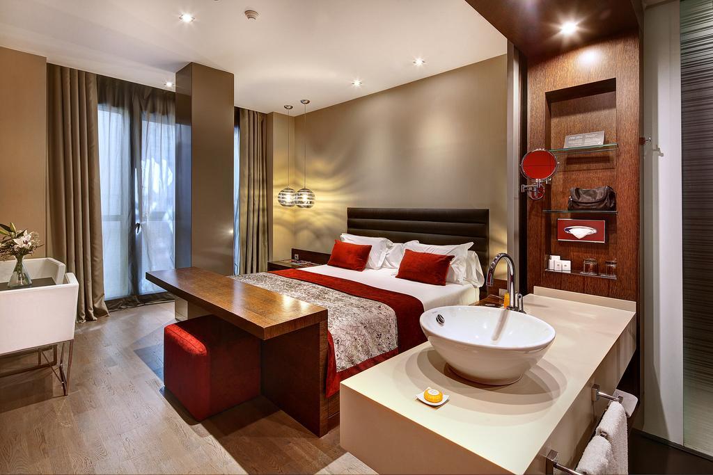 Superior Double Room with Terrace