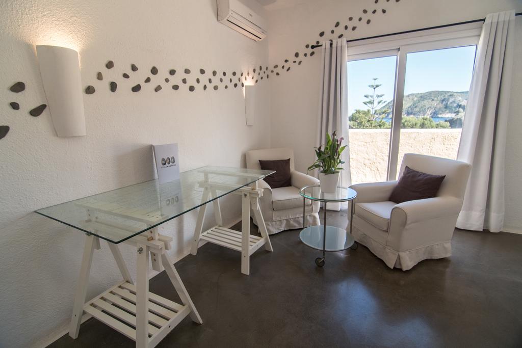 Junior Suite,401842830:JPEG