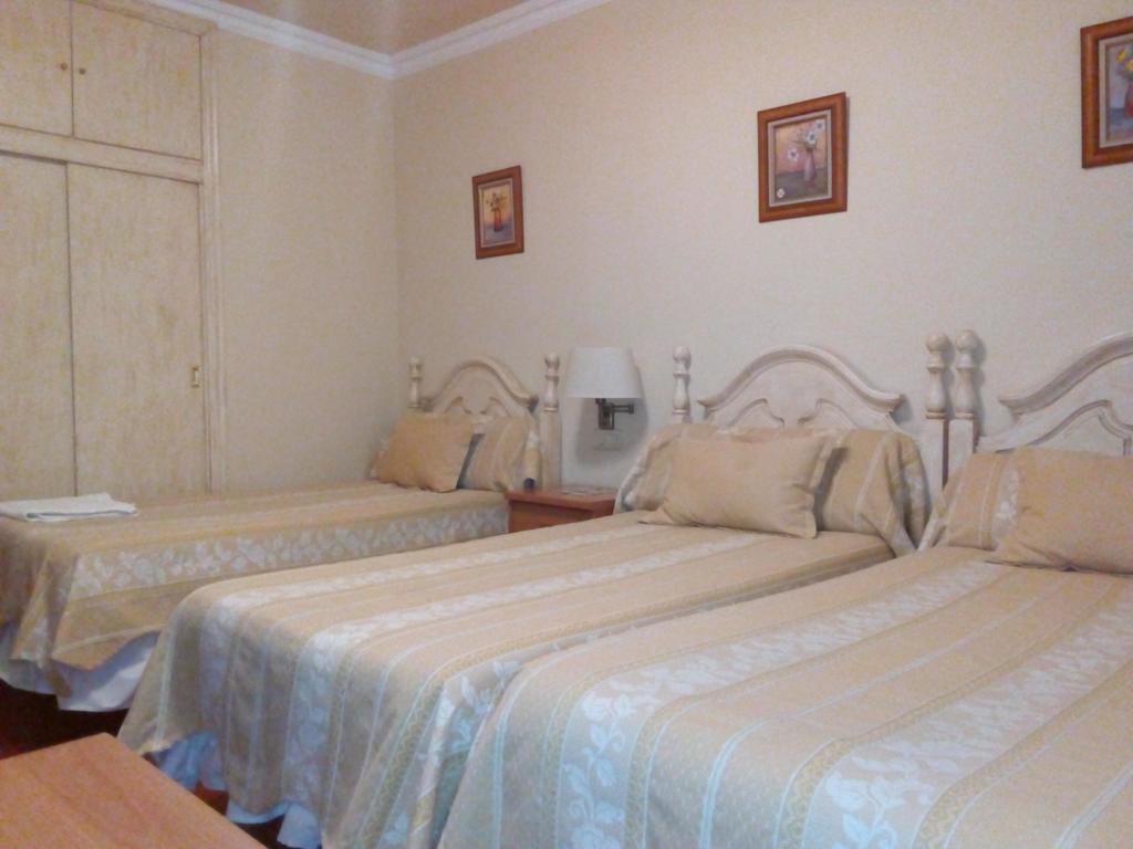 Triple Room,403075200:JPEG