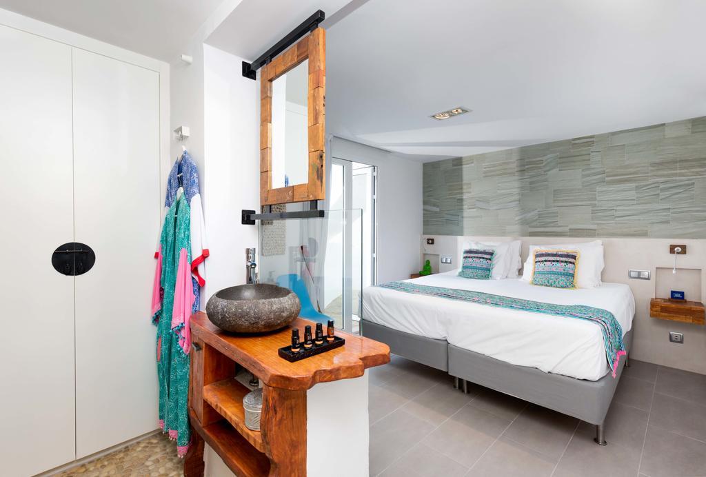 Double Room,407768847:JPEG