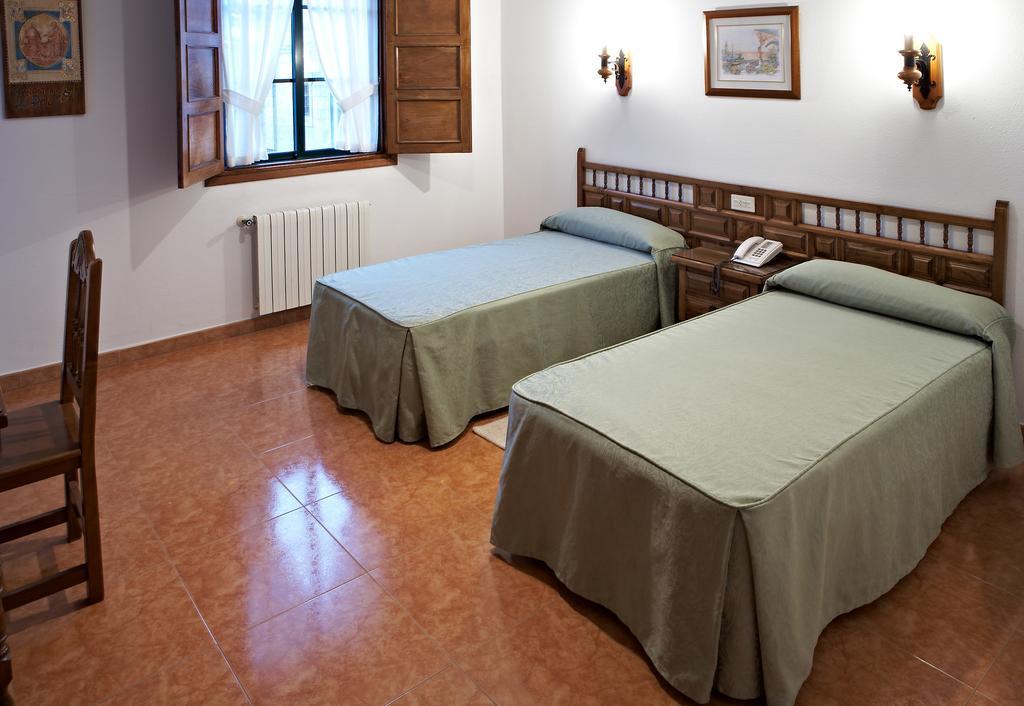 Twin Room,632243424:JPEG