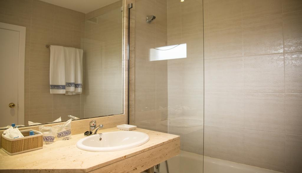 Deluxe Kamer met Queensize Bed