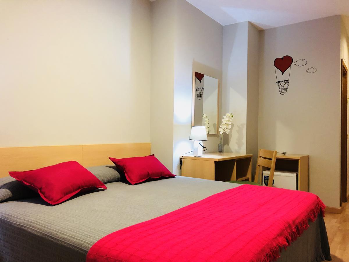 Double Room 1 Bed,520135989:JPEG
