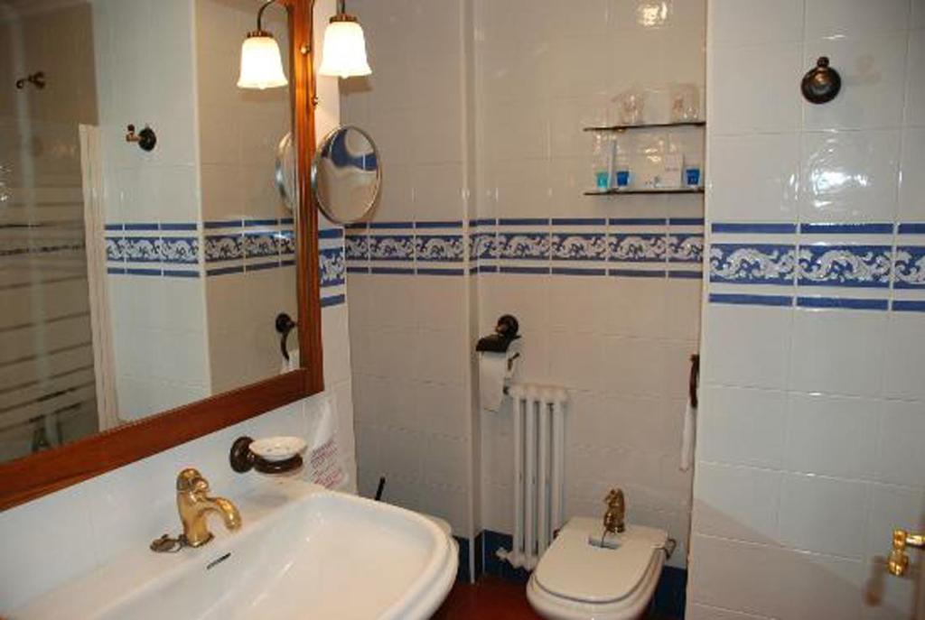 Habitación Doble con balcón - 1 o 2 camas