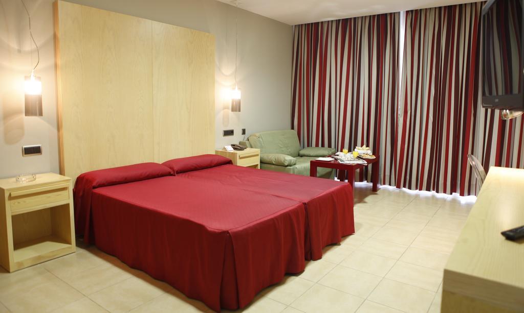 Double Room with Terrace and Sea View