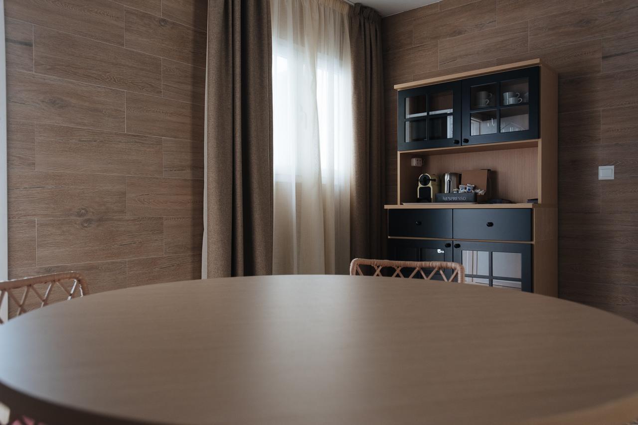 Suite with Balcony,628691796:JPEG