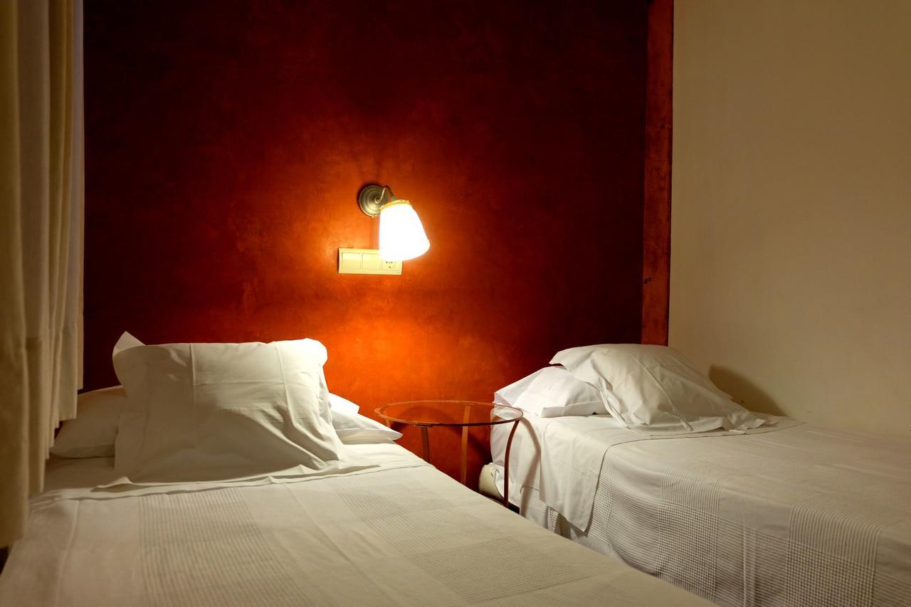 Two-Bedroom Suite,645401355:JPEG