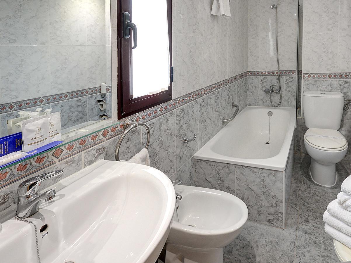 Double Room,1155796323:JPEG