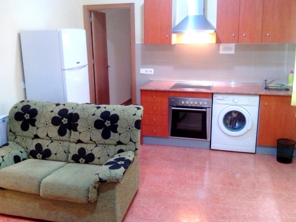 Two-Bedroom Apartment,65815402:JPEG