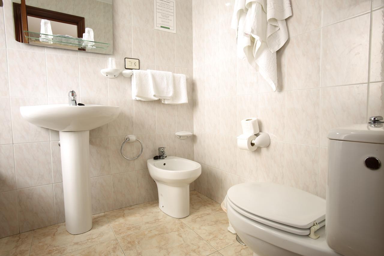 Habitación Triple (2 adultos + 1 niño)