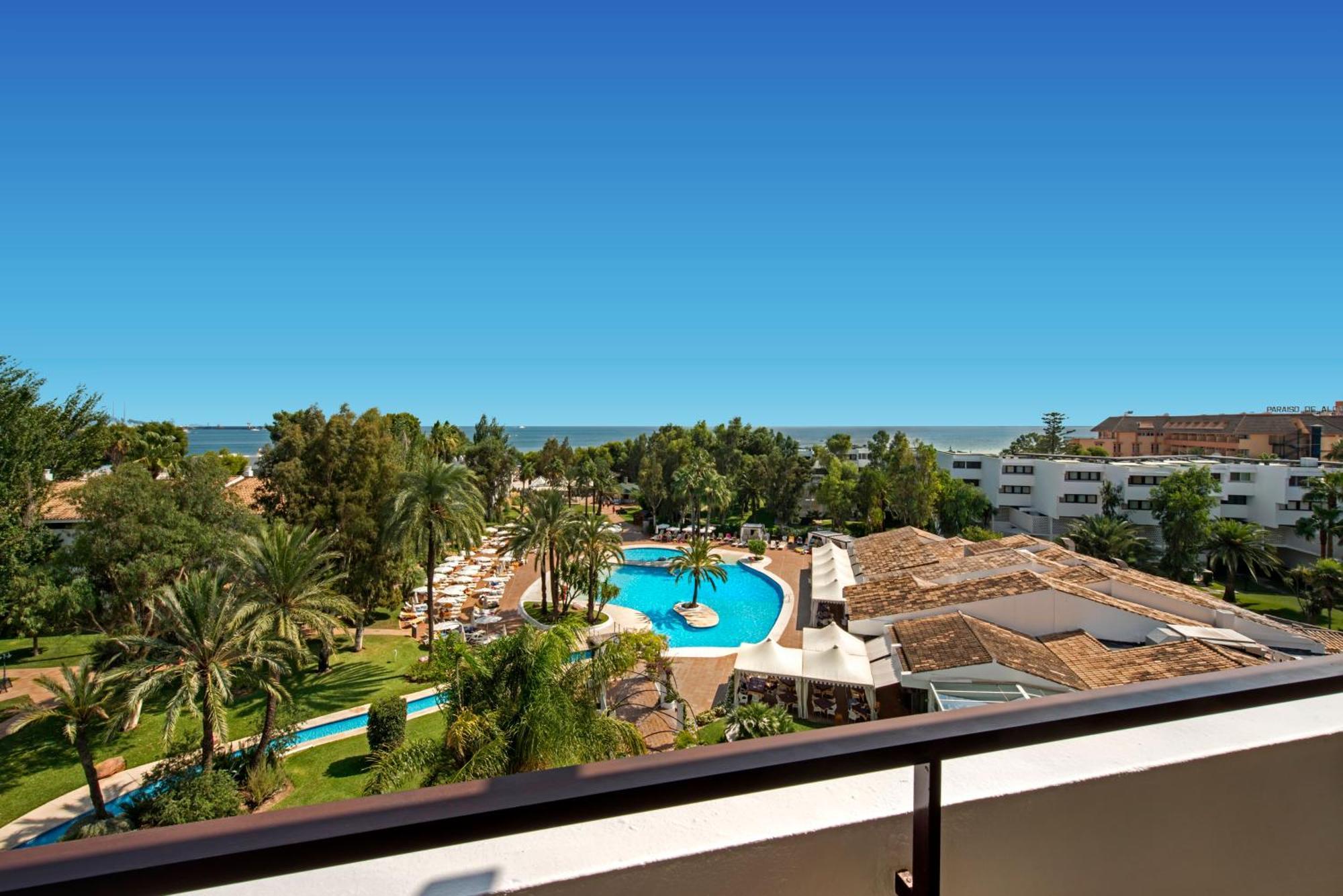 Studio,1272276247:JPEG