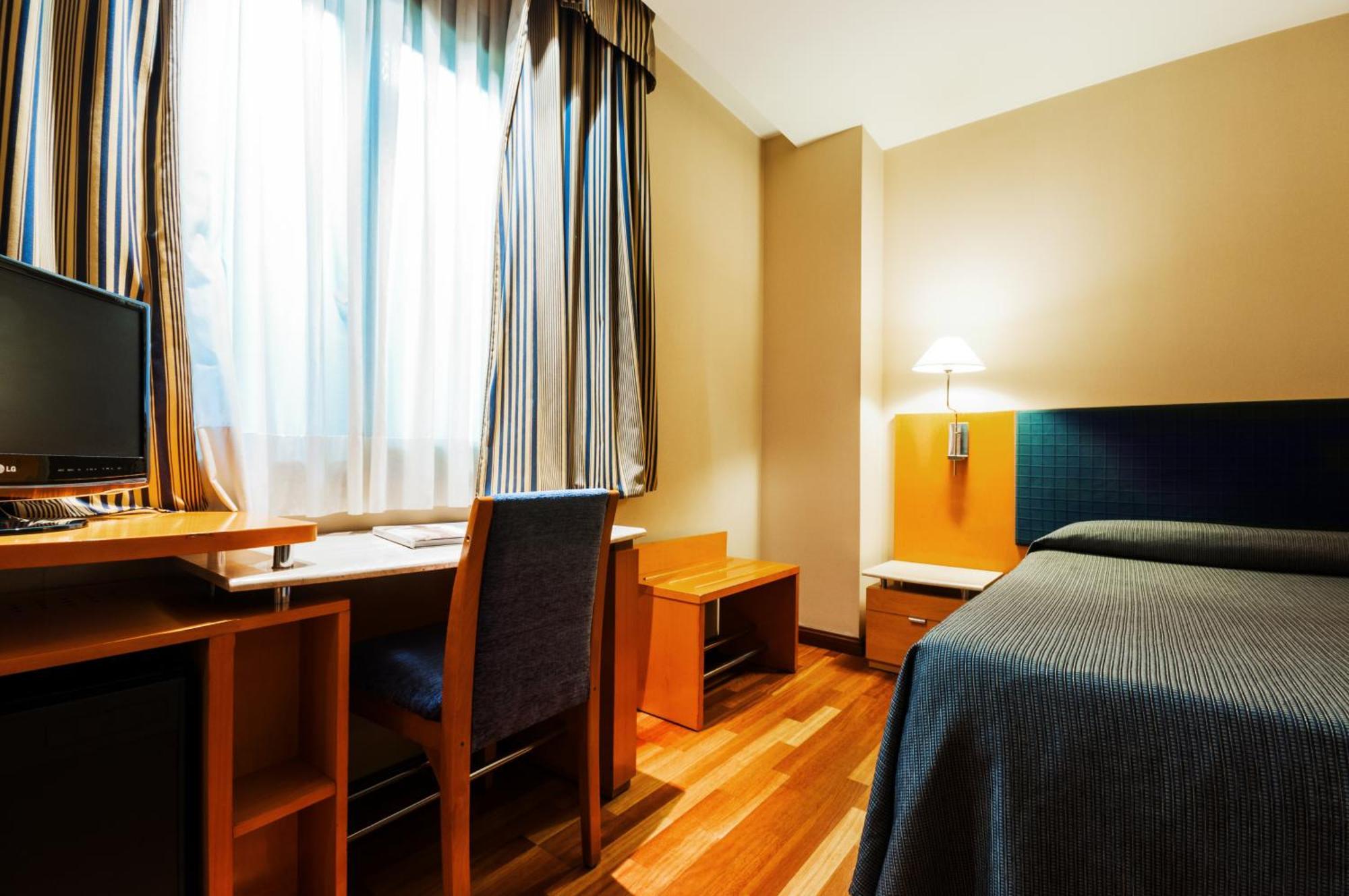 Single Room,1589407205:JPEG
