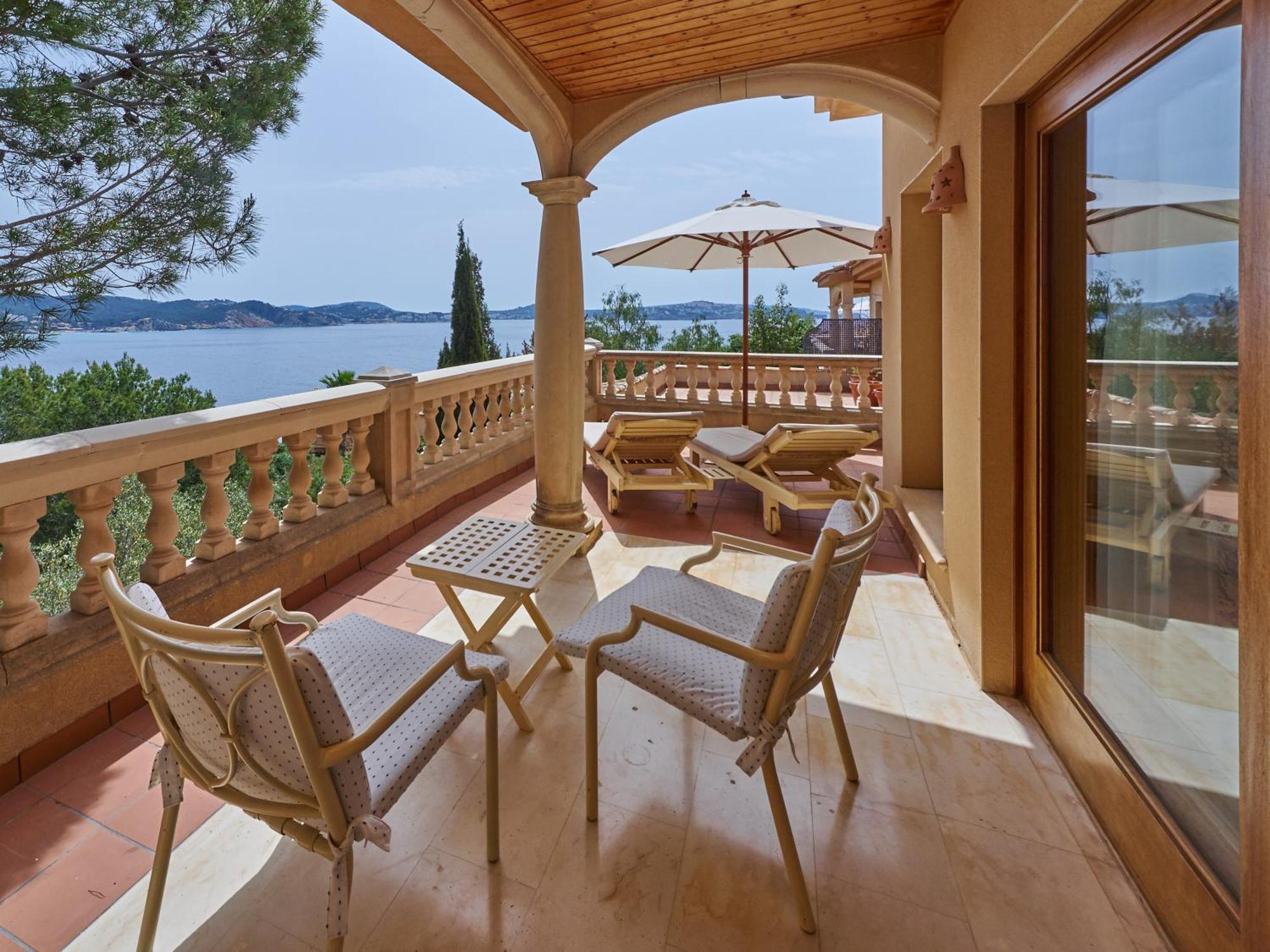 Suite Deluxe con vistas al mar