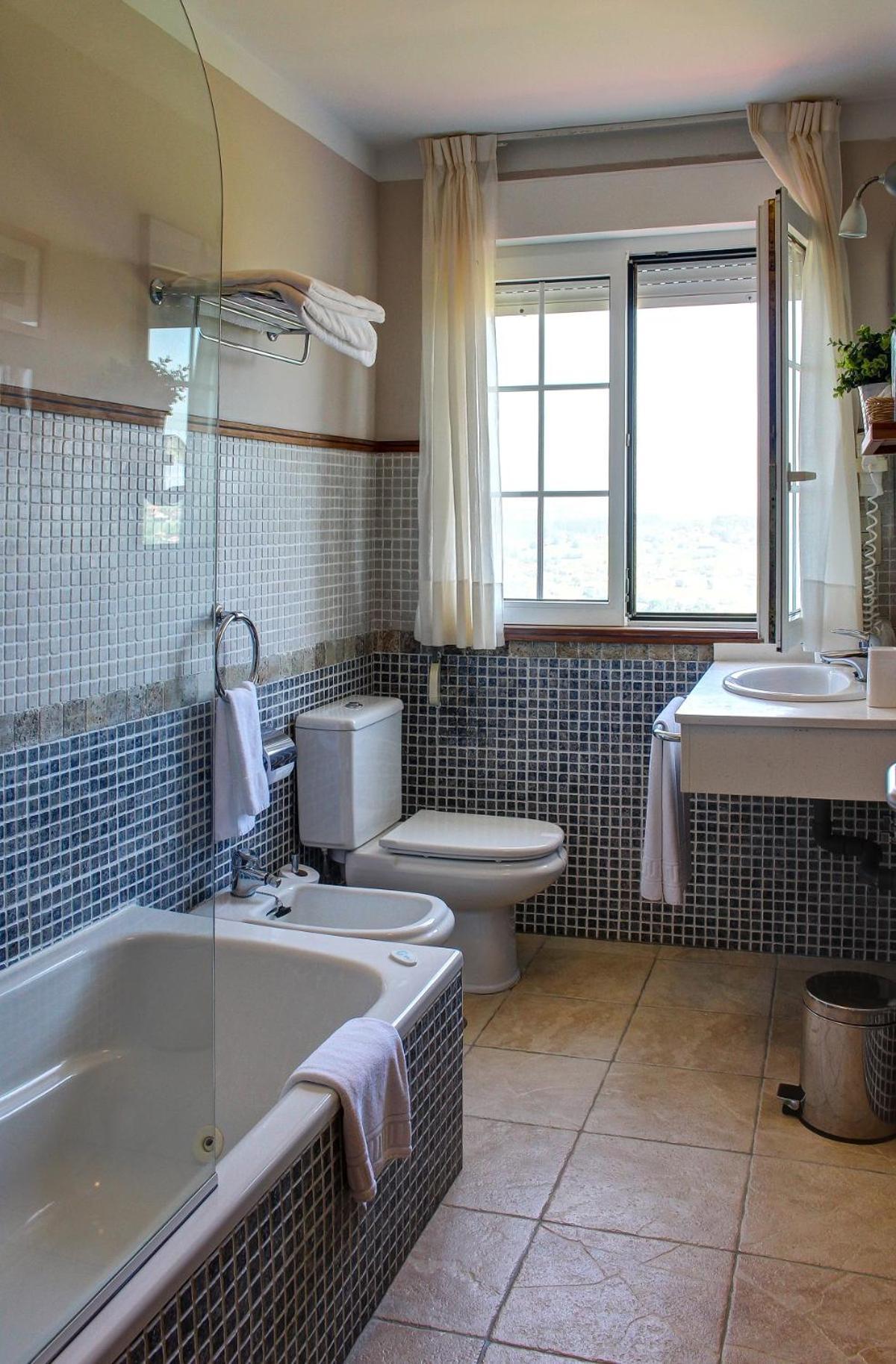 Deluxe Double Room,1214709355:JPEG