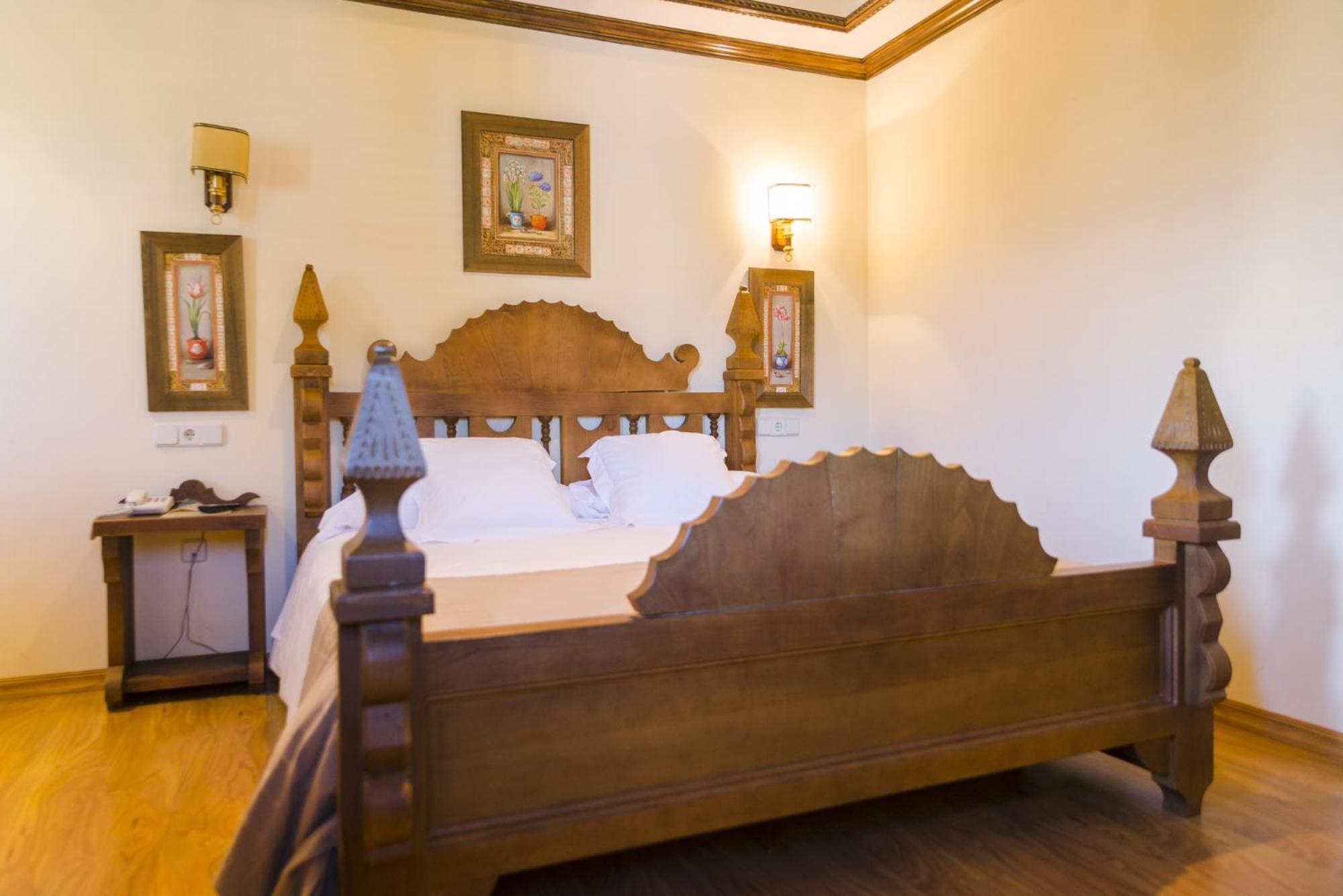 Superior Queen Room,708872755:JPEG