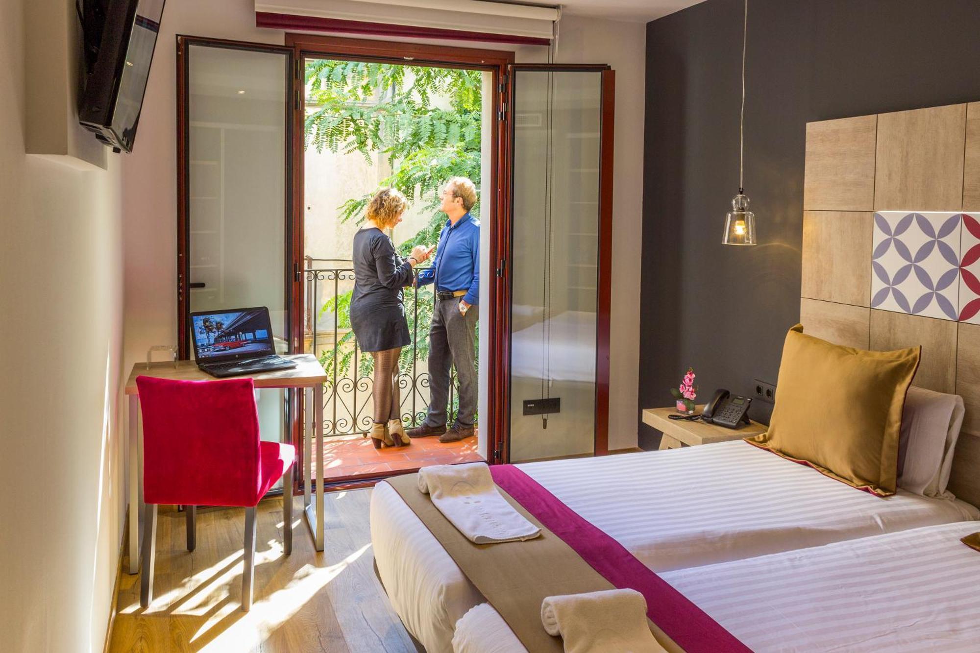 Superior Double or Twin Room with Balcony,1742950870:JPEG