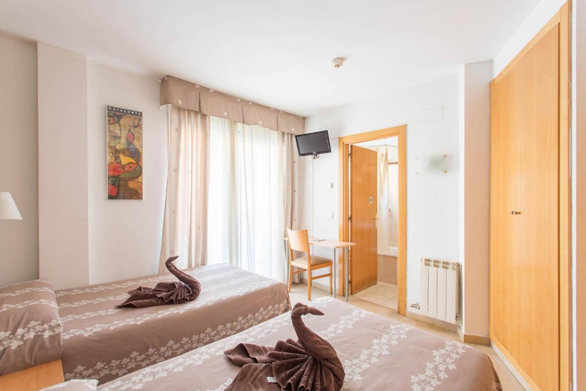 Double or Twin Room Balcony