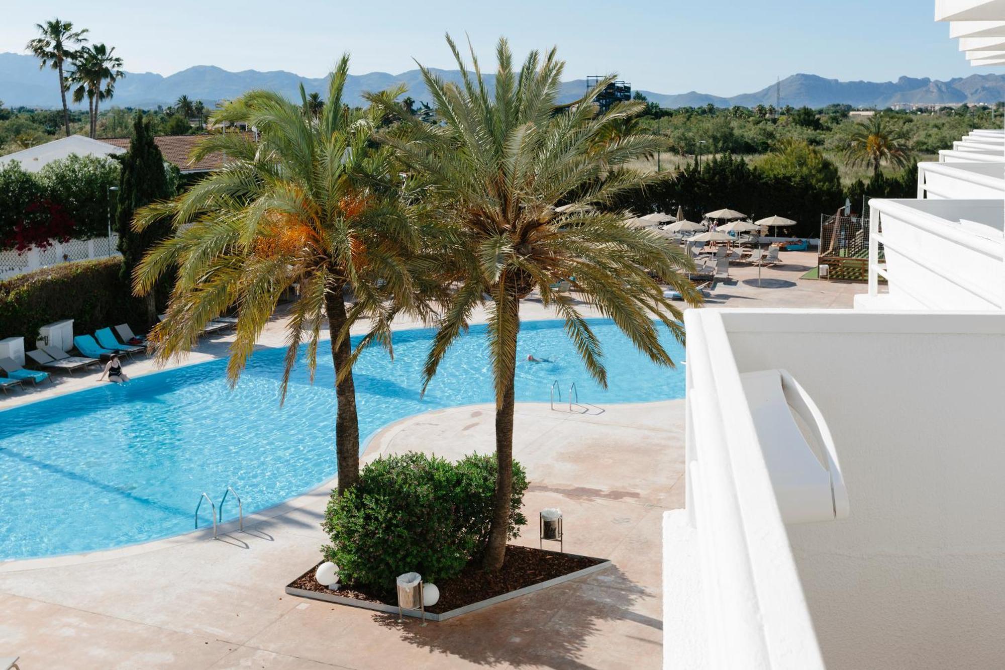 Double or Twin Room Pool View,1306716505:JPEG