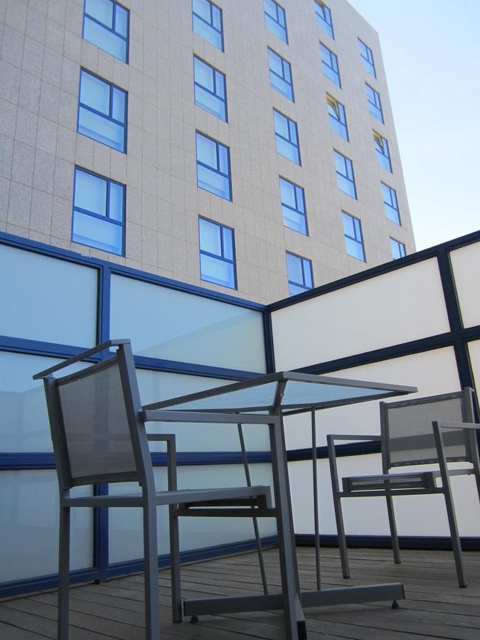 Family Room Terrace,1087489579:JPEG