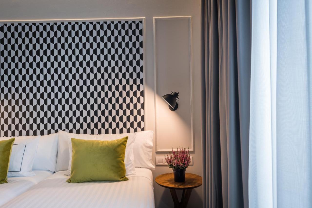 Twin Room,723389845:JPEG