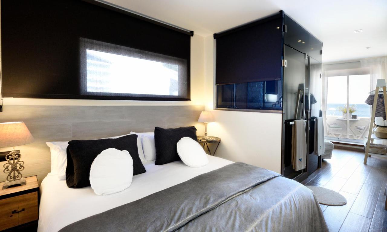Double or Twin Room with Extra Bed,718036666:JPEG