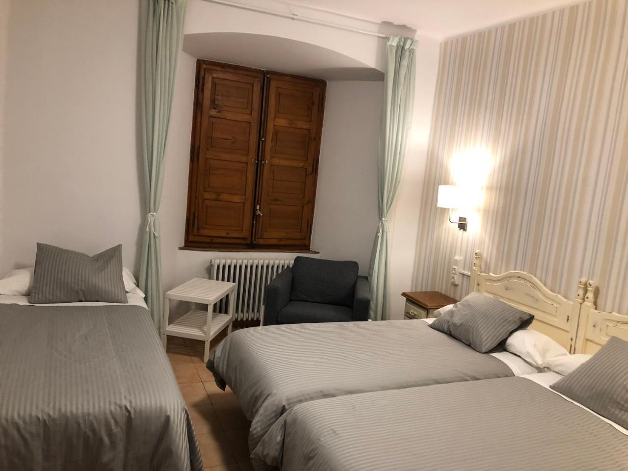 Classic Triple Room