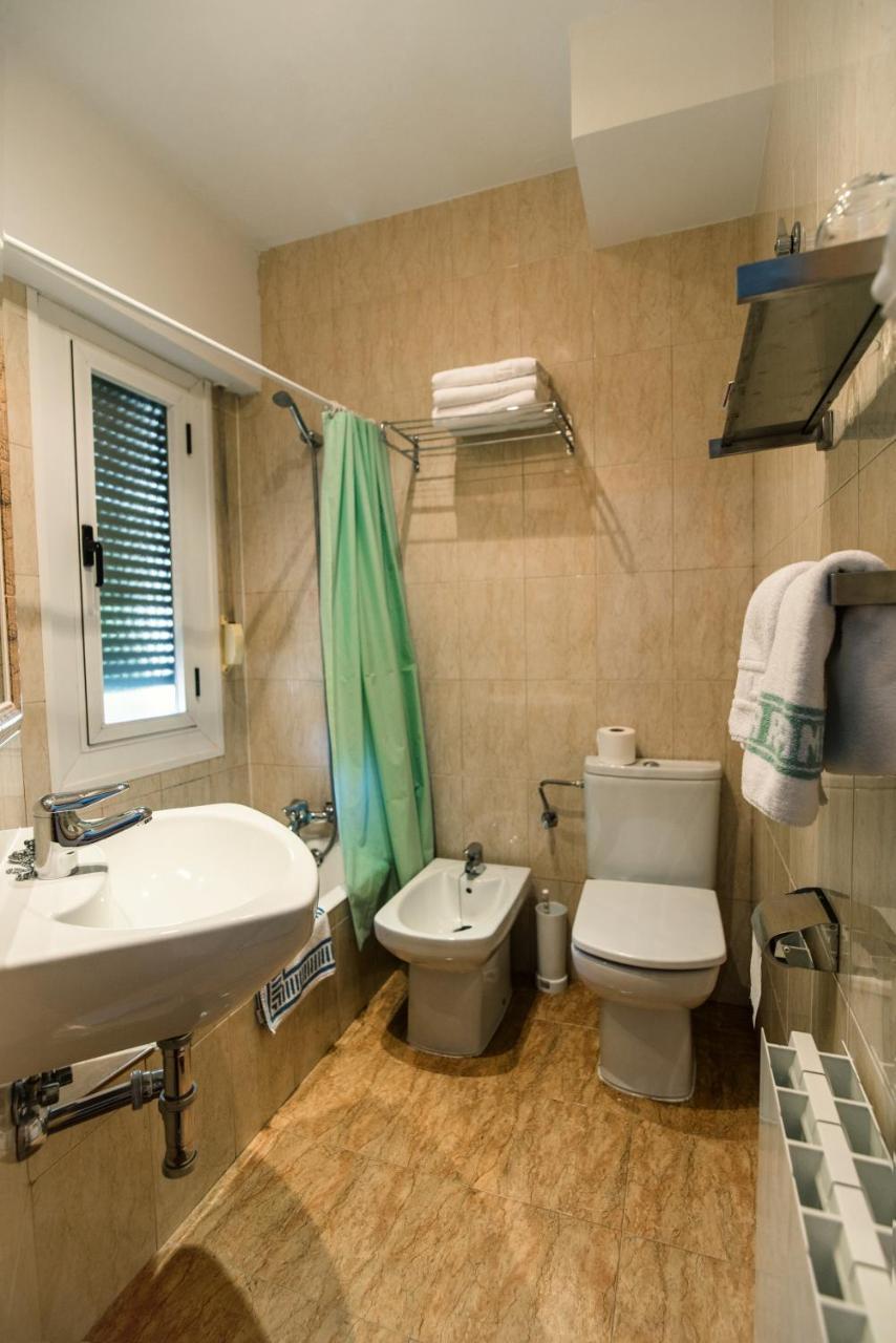 Triple Room,749576375:JPEG