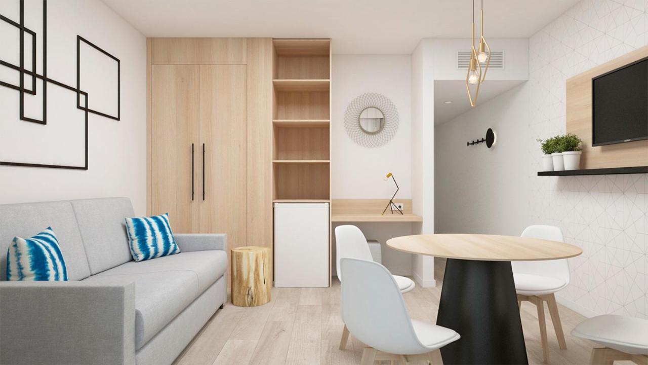 Standard Double Suite,750048314:JPEG
