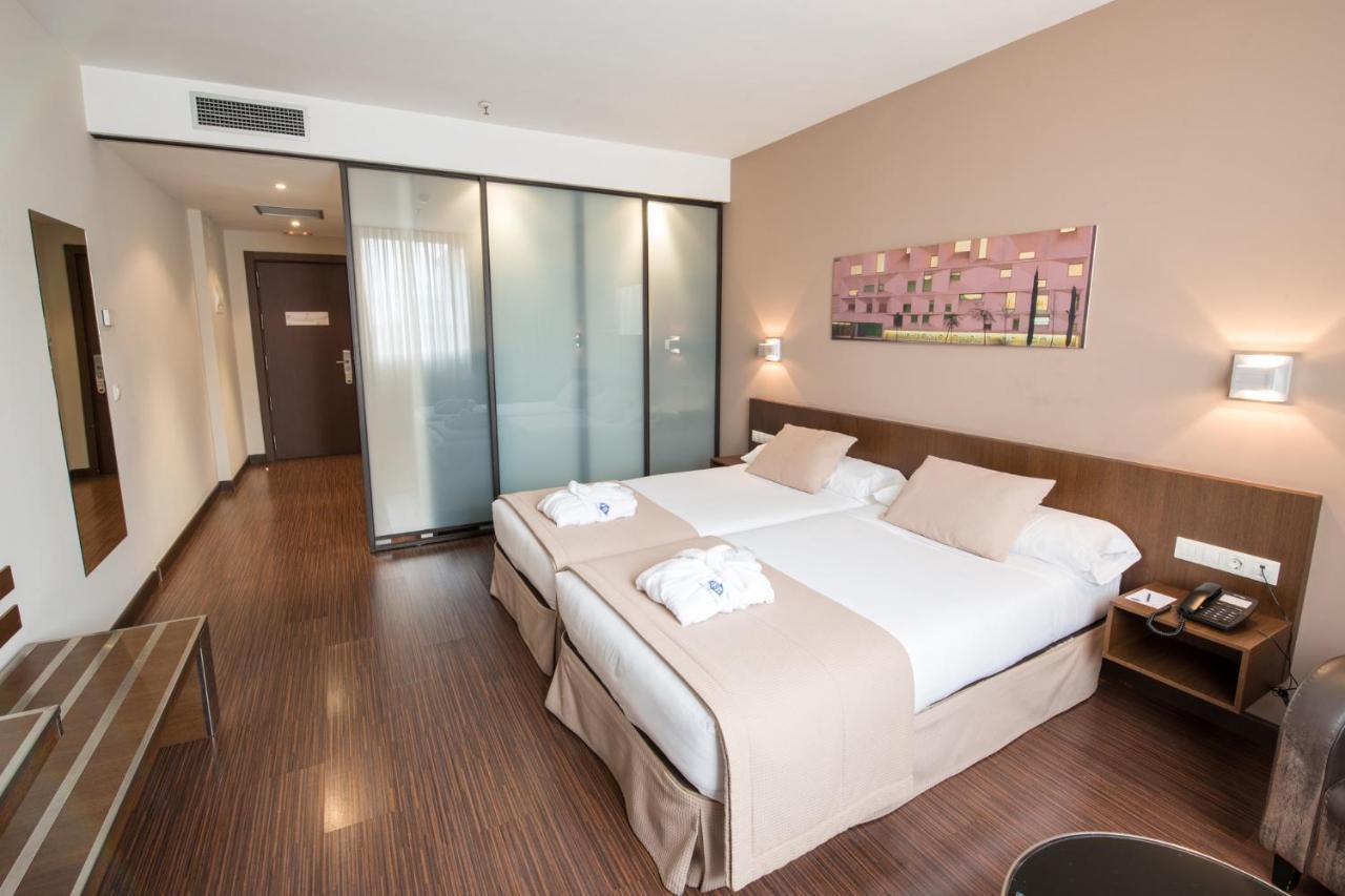 Twin Room,752528330:JPEG